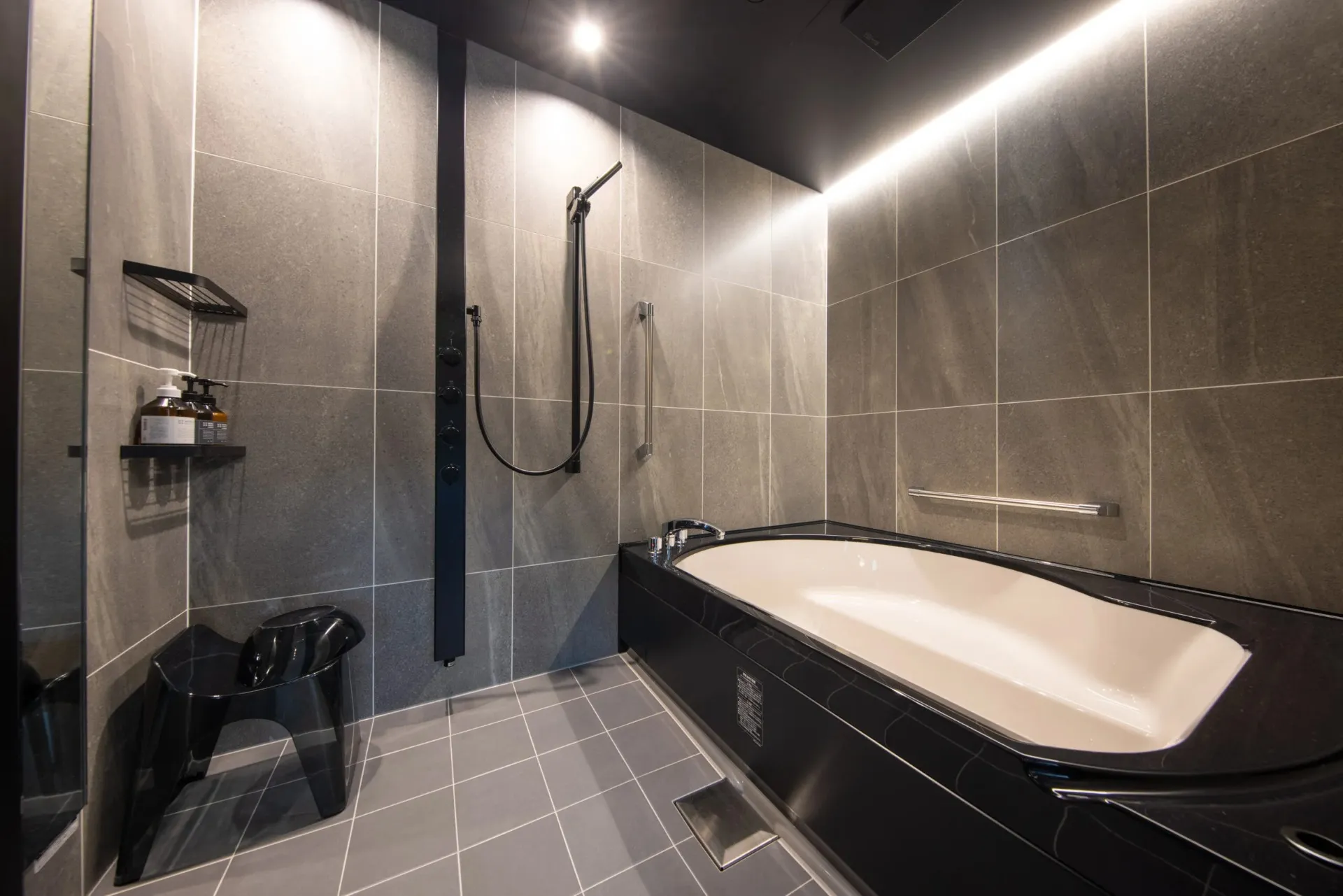 NEW OPEN 1室限定の特別なお部屋「プレミアムスイート」