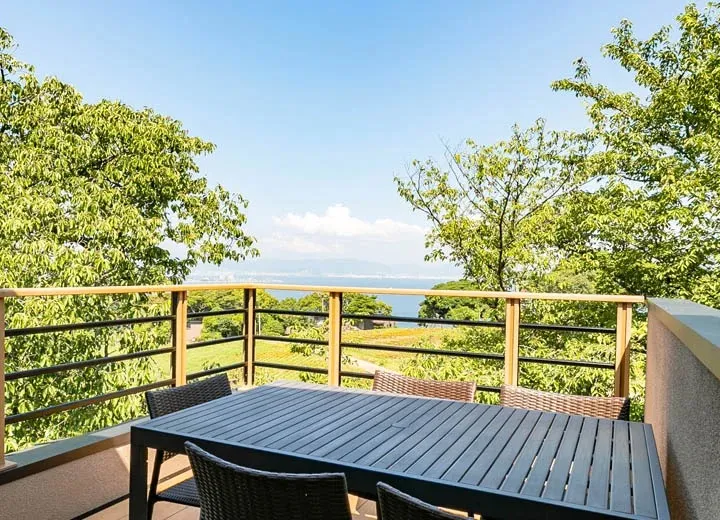 花畑側コテージ