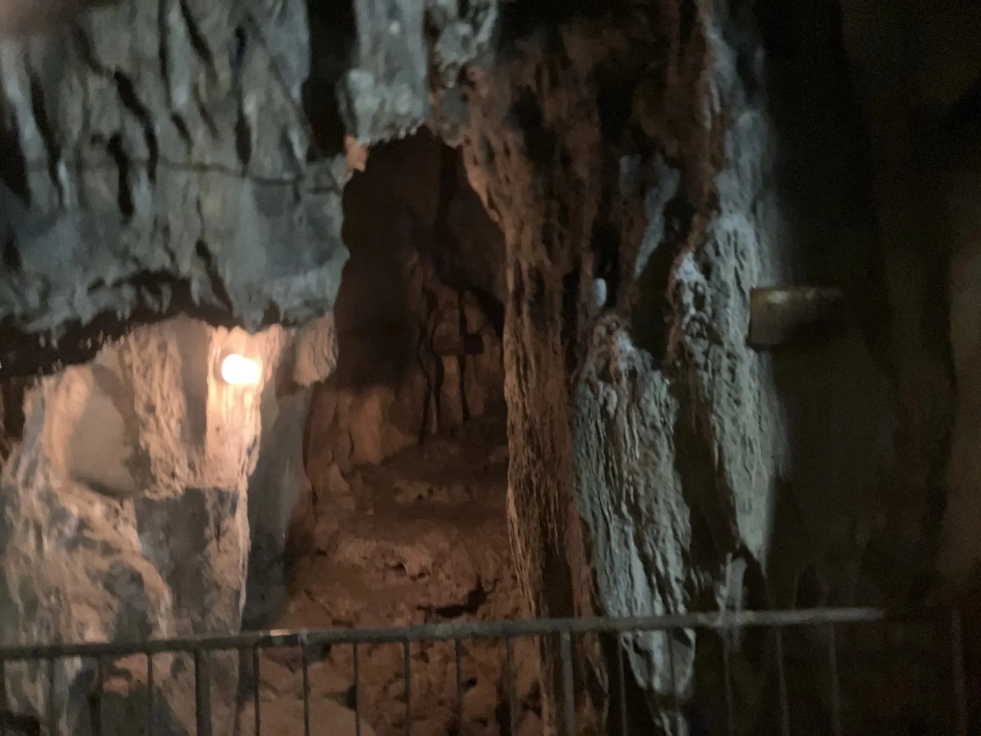 岩屋第一鍾乳洞