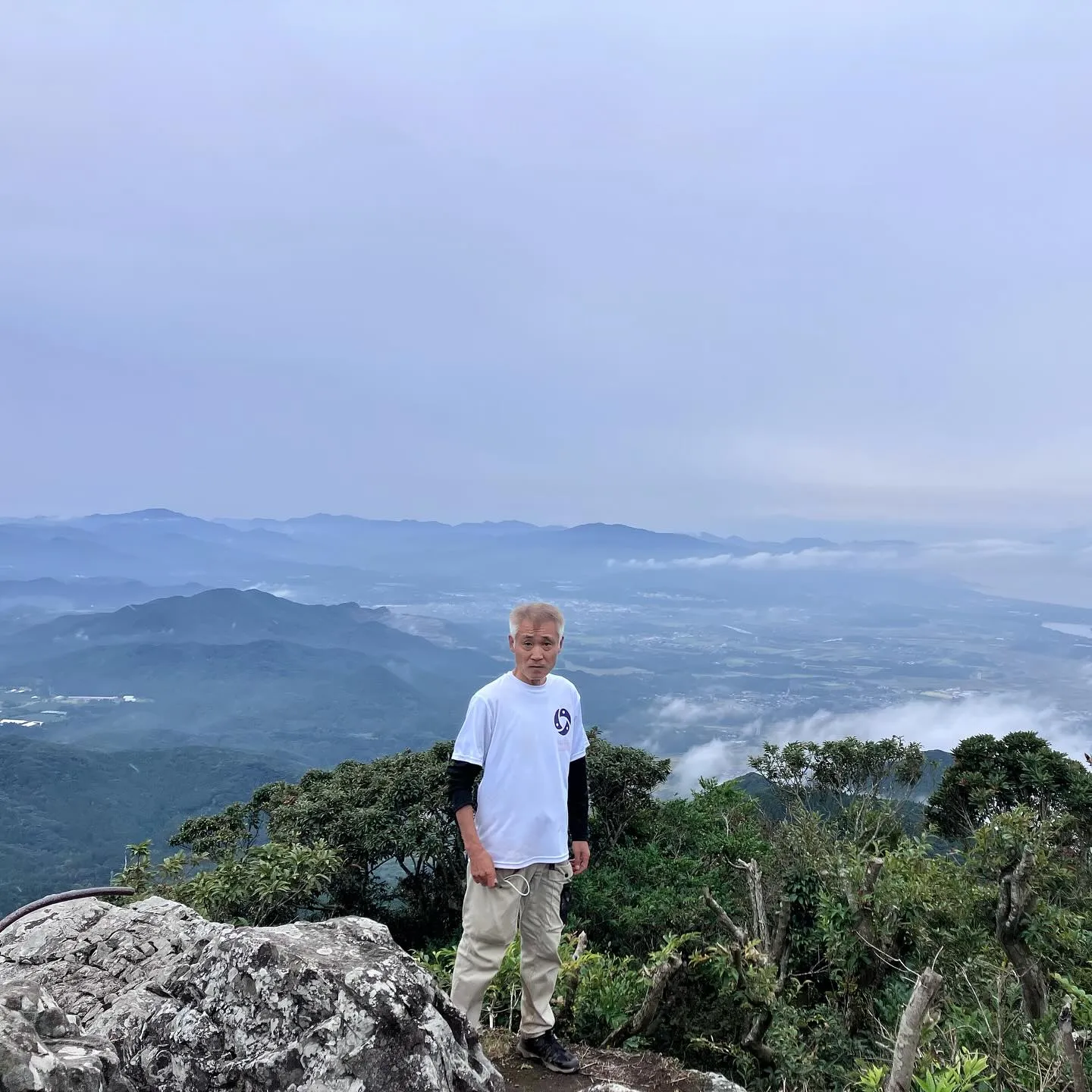 九州最恐の磯間嶽に登った後は、雨が酷くならない内に急いで薩摩...