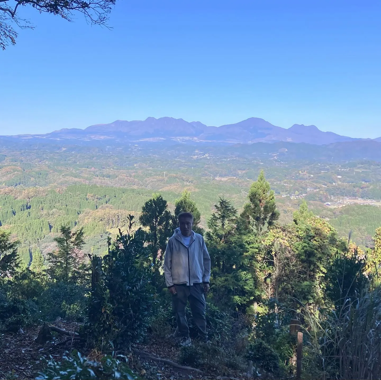 個人オーナーが開放されている素晴らしい山 牧ノ城✨