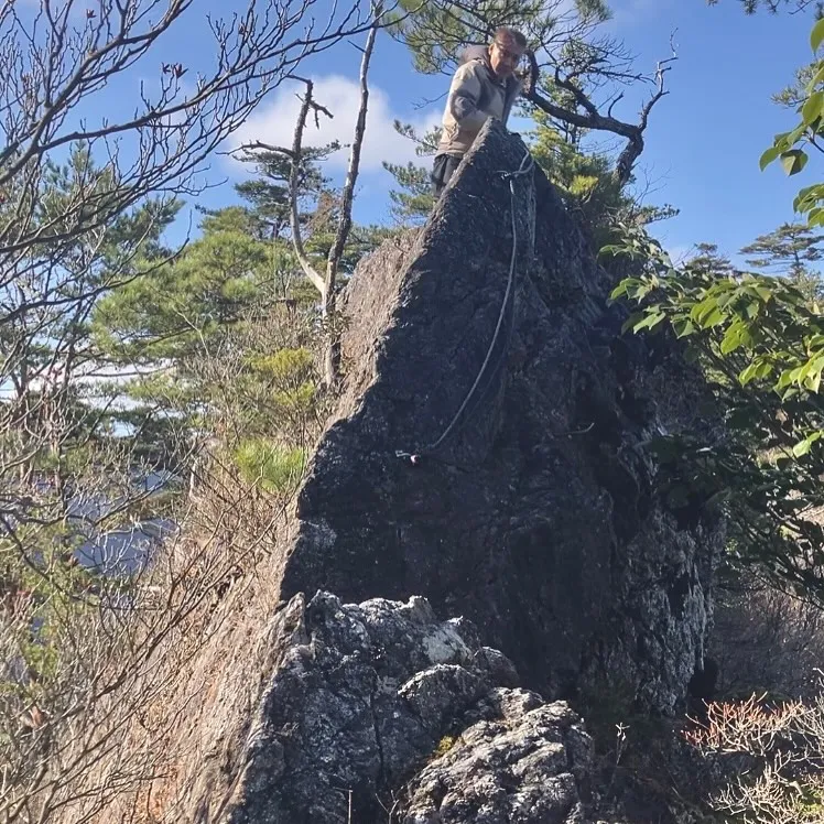 九州最難関・最強コースの夏木山鋸尾根コースの核心箇所 鹿の背...