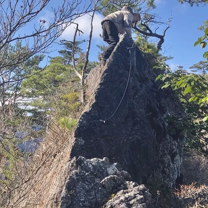 九州最難関・最強コースの夏木山鋸尾根コースの核心箇所 鹿の背...