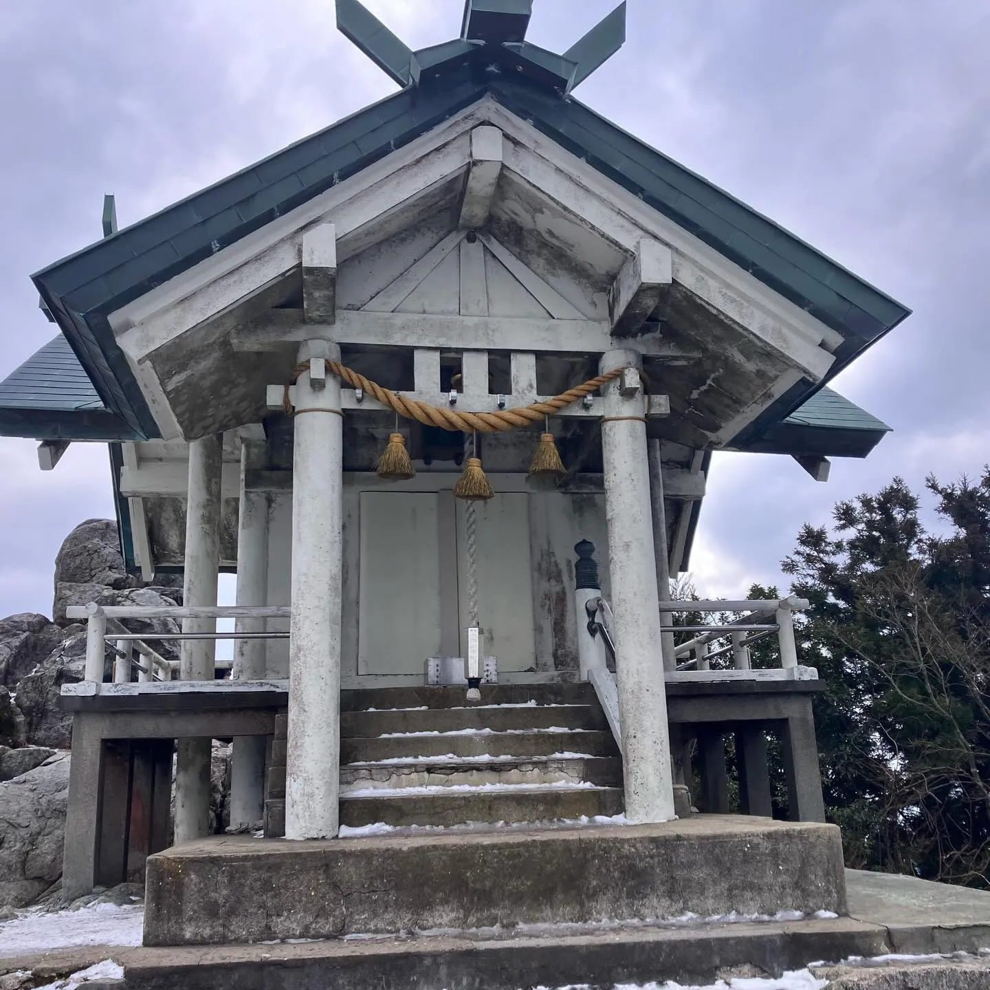 1/4 毎年恒例の難所ヶ滝氷瀑をチェック👀