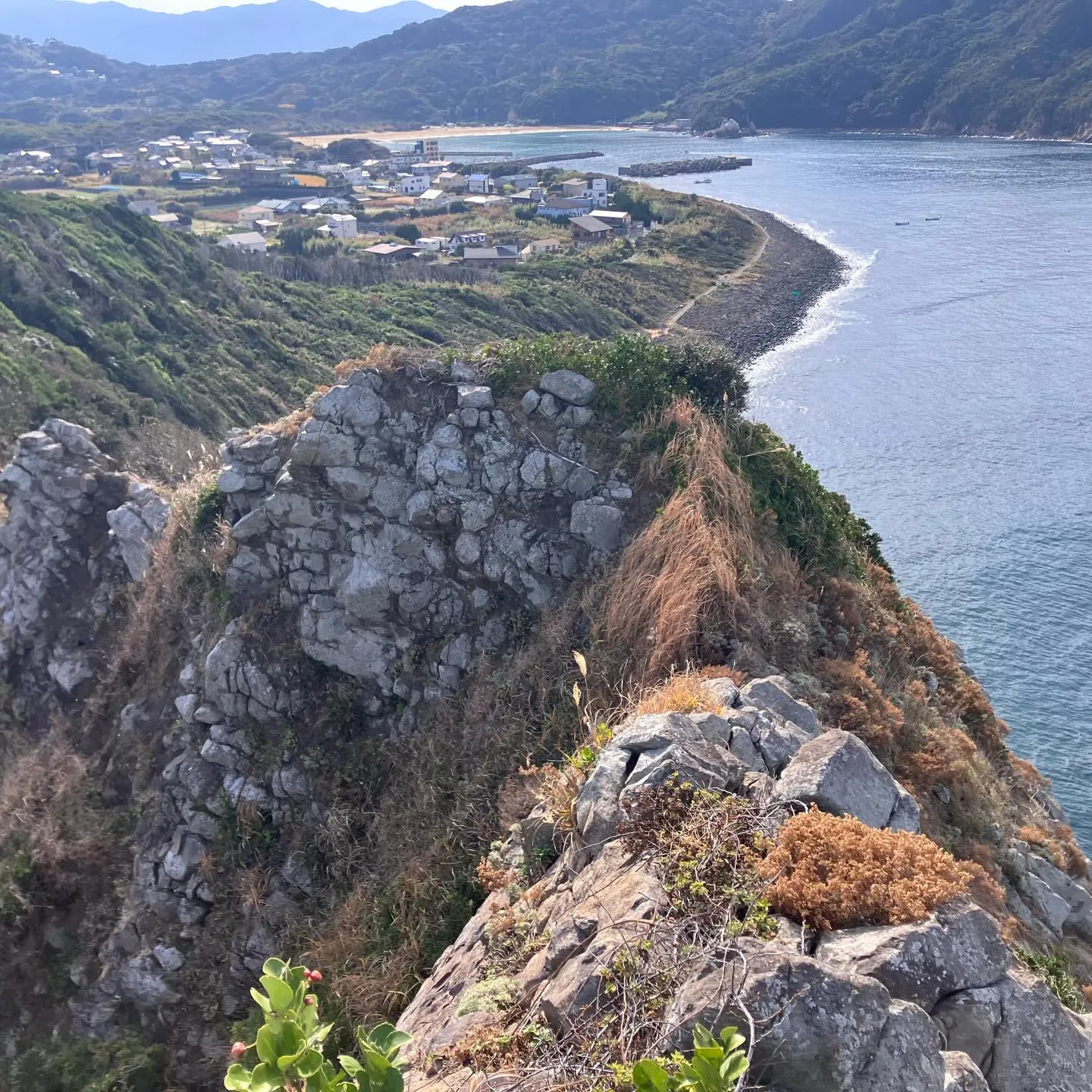某機関からの調査依頼を受けて登りましたが、過去に確認出来る写...