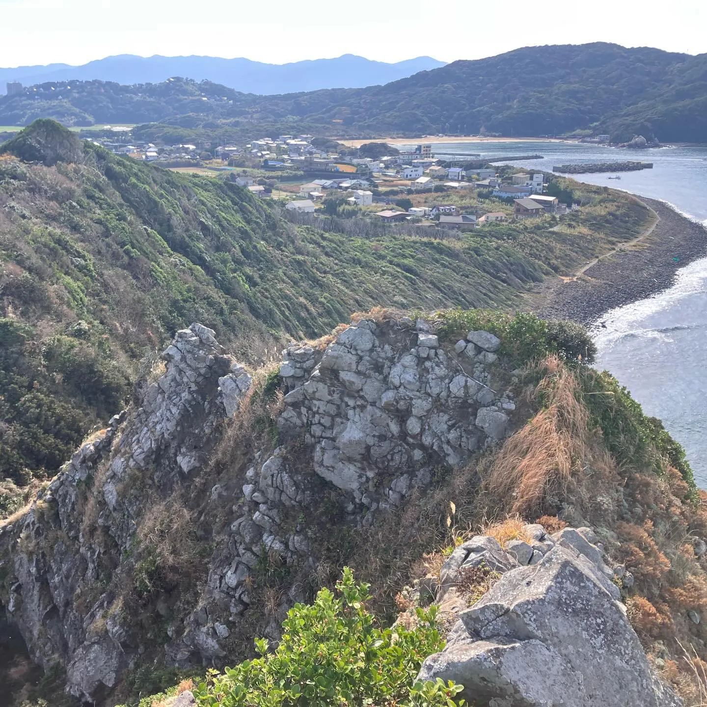 某機関からの調査依頼を受けて登りましたが、過去に確認出来る写...