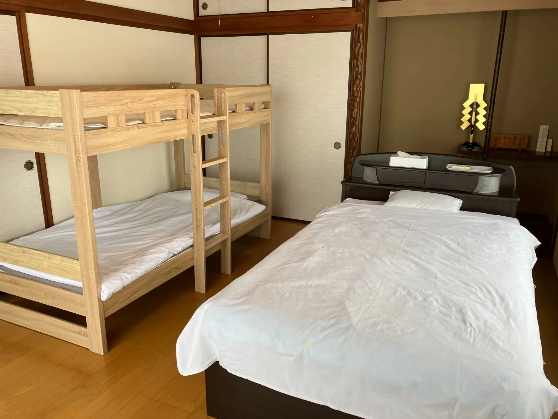 １Fベッドルーム3