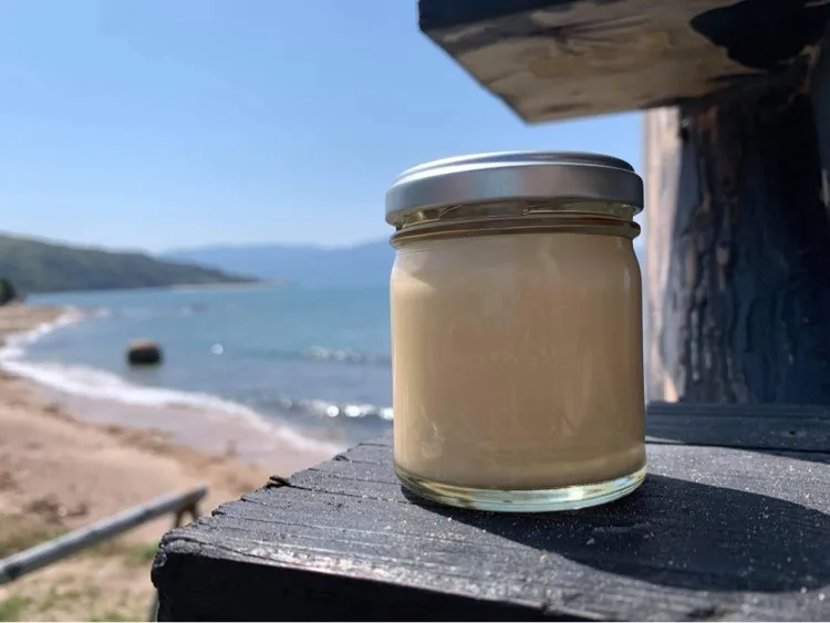 またいちの塩 工房とったん 名物「しおをかけてたべるプリン」