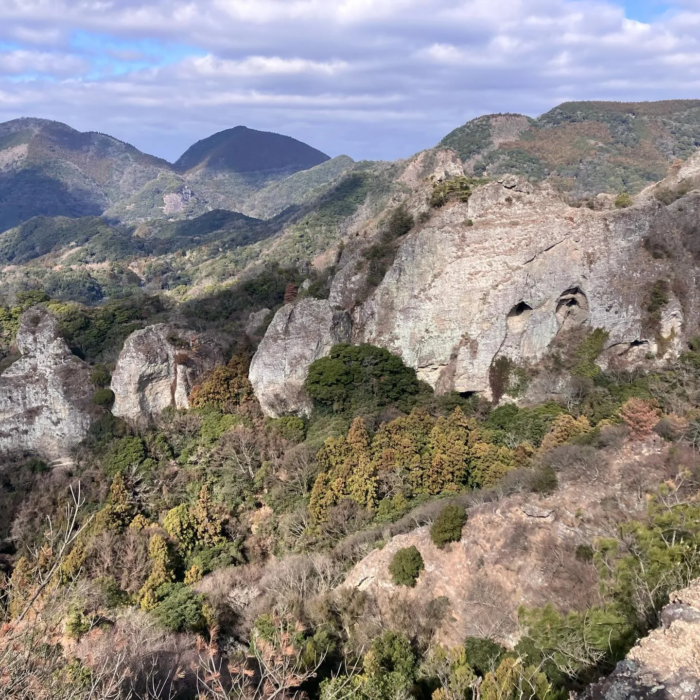 国東半島の鬼城👹は、人が滅多に登らない岩峰⛰️
