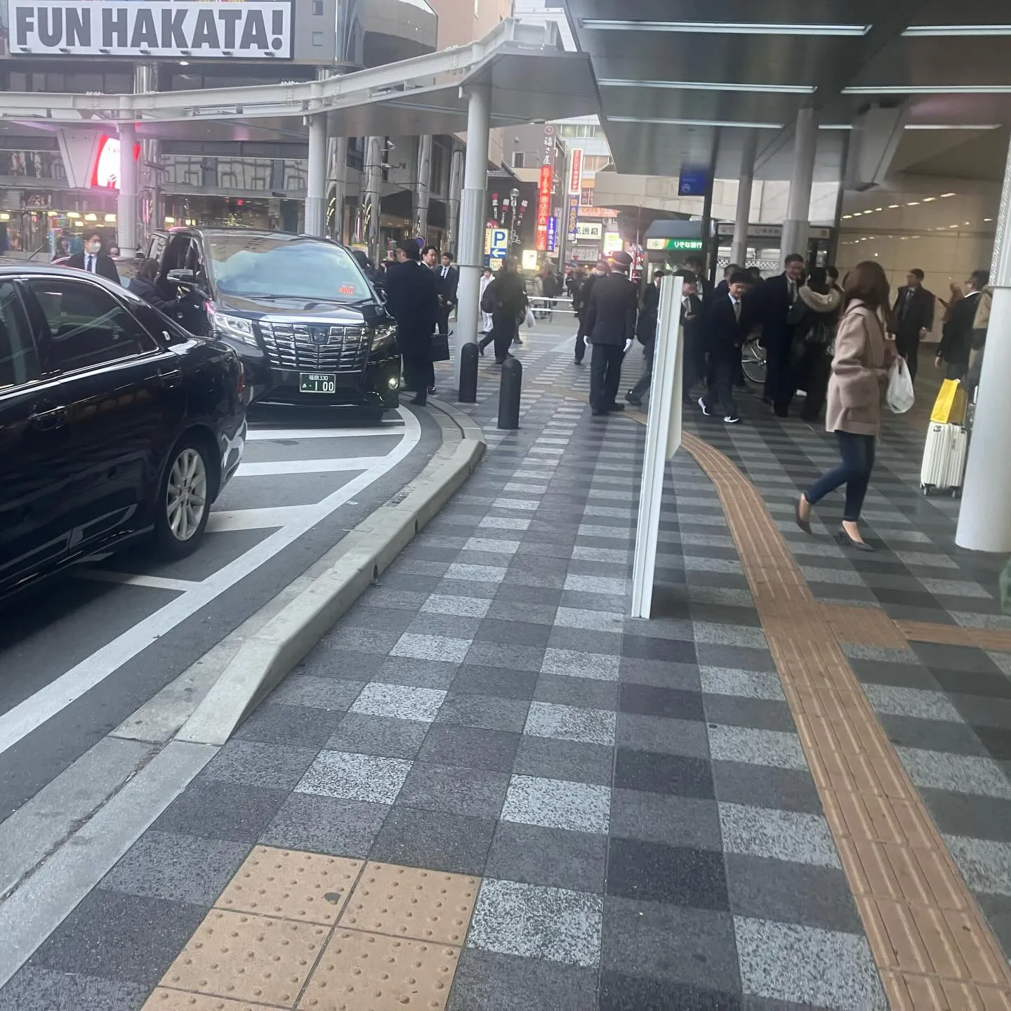 小泉防衛大臣、井上たかひろ候補の応援に入られました！