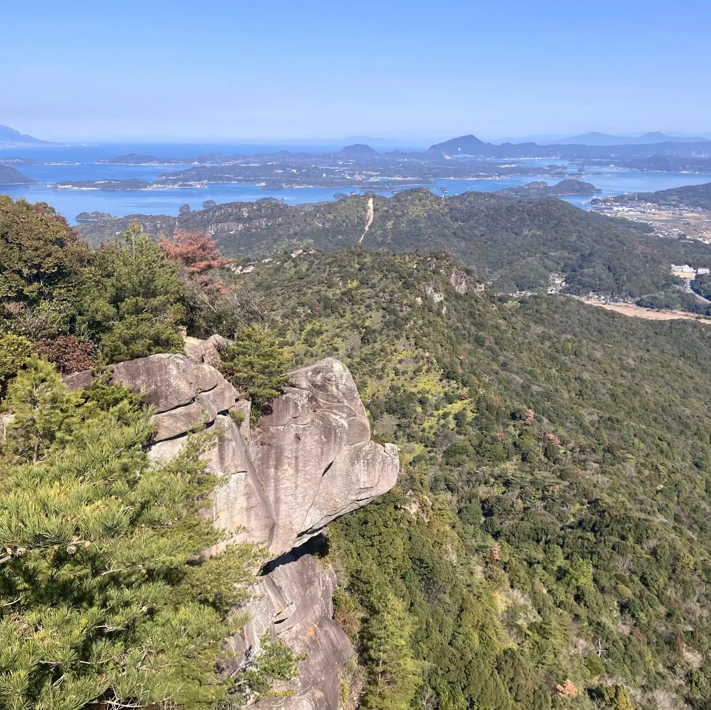 天草の次郎丸嶽山頂から✨
