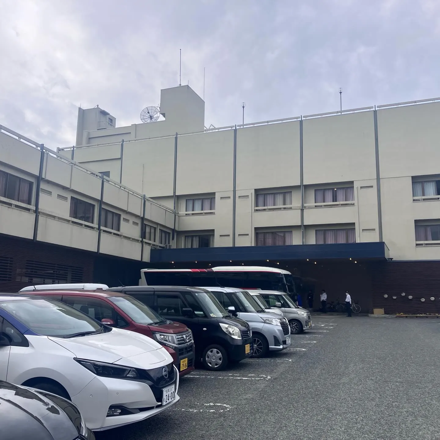 佐賀市の老舗ホテル 龍登園で親戚一同 🏨