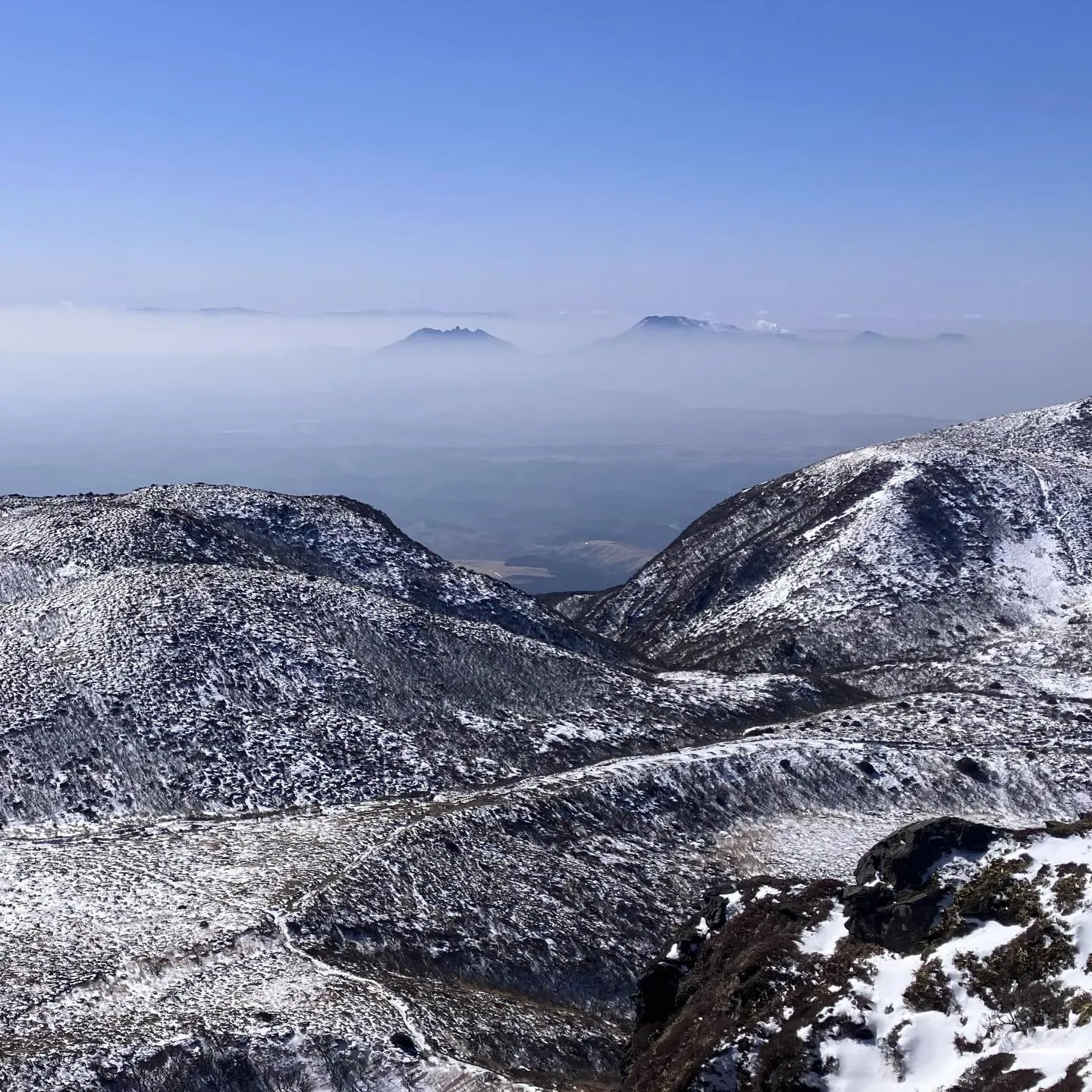 2週間前のくじゅう牧ノ戸峠から中岳・久住山への登山道❄️