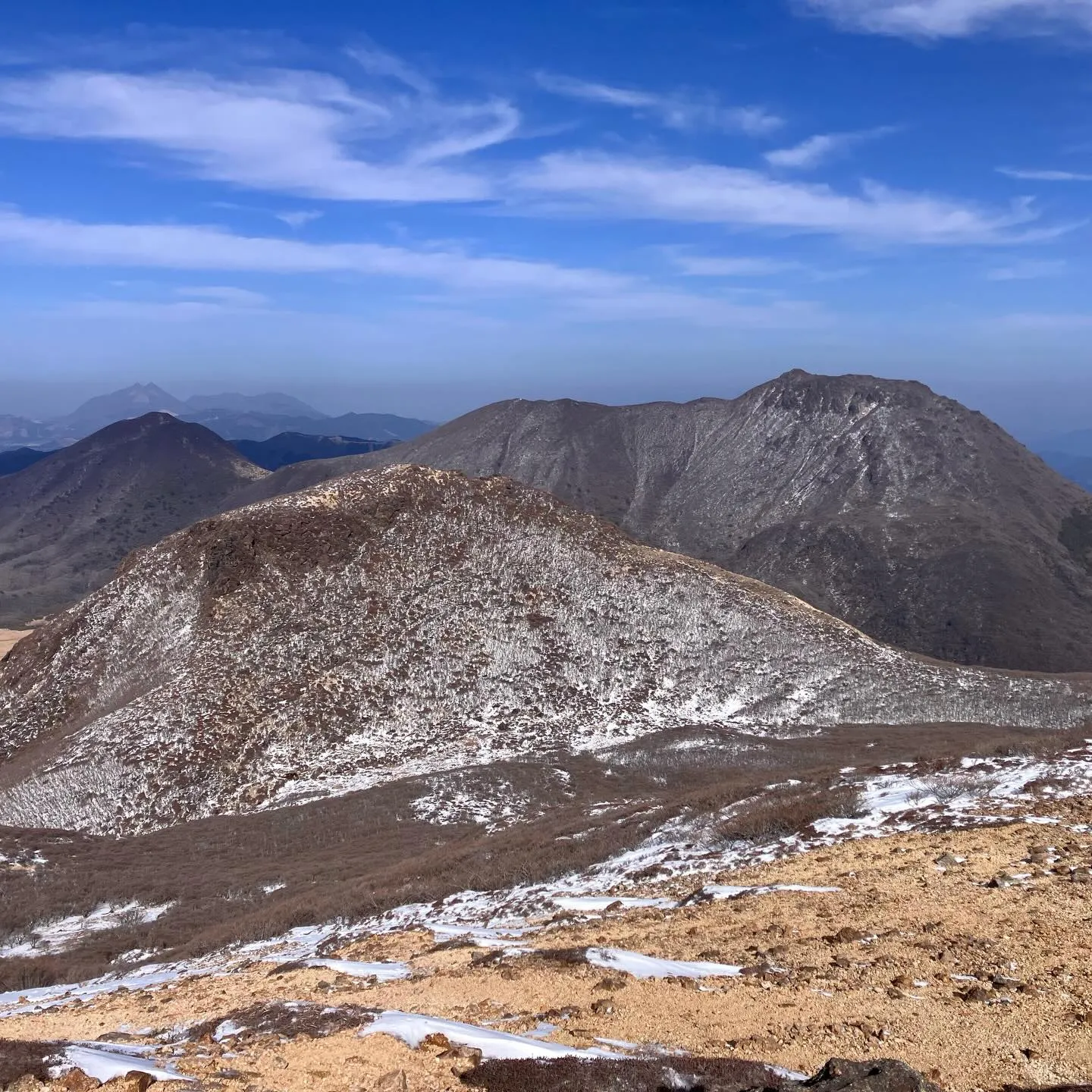 稲星山 1,774mから、くじゅうオールスターズ、阿蘇五岳を...