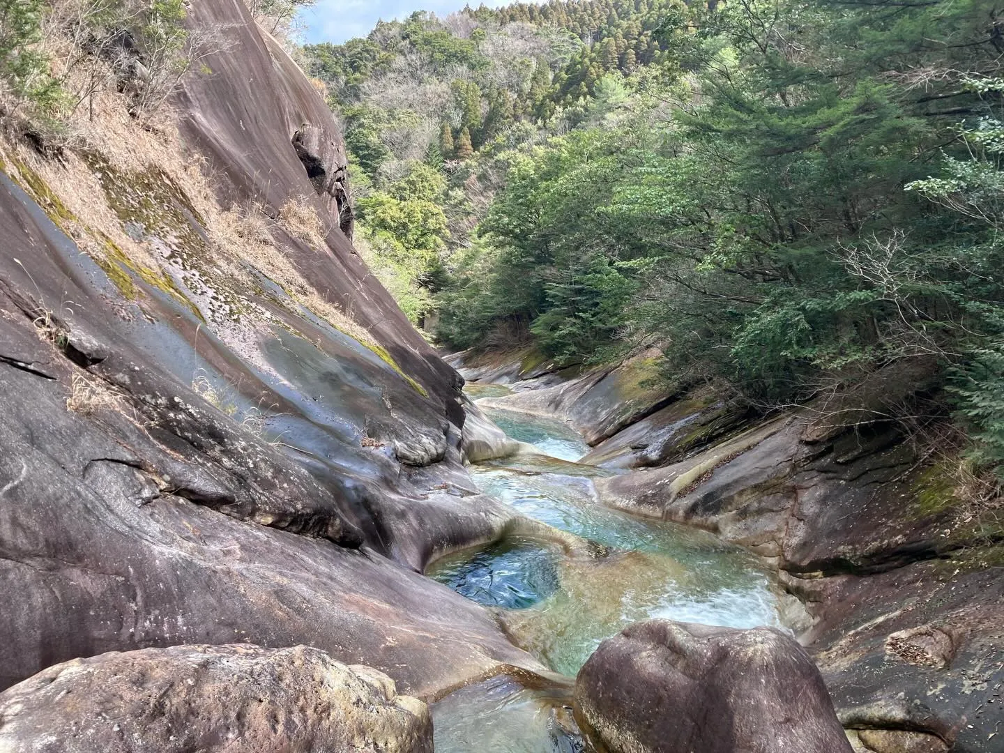 九州最奥部の秘境中の秘境、藤河内渓谷へ冒険しに行きませんか？...