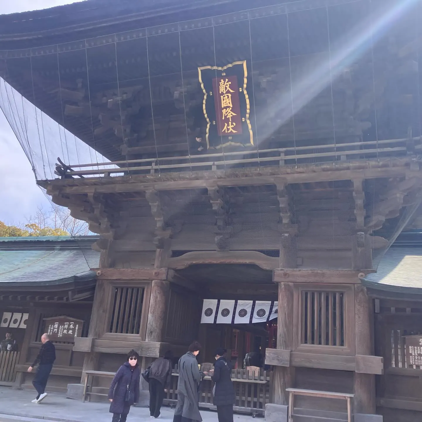 福岡市の博多駅近くの街並みにひっそりと佇む歴史深いお寺巡りに...