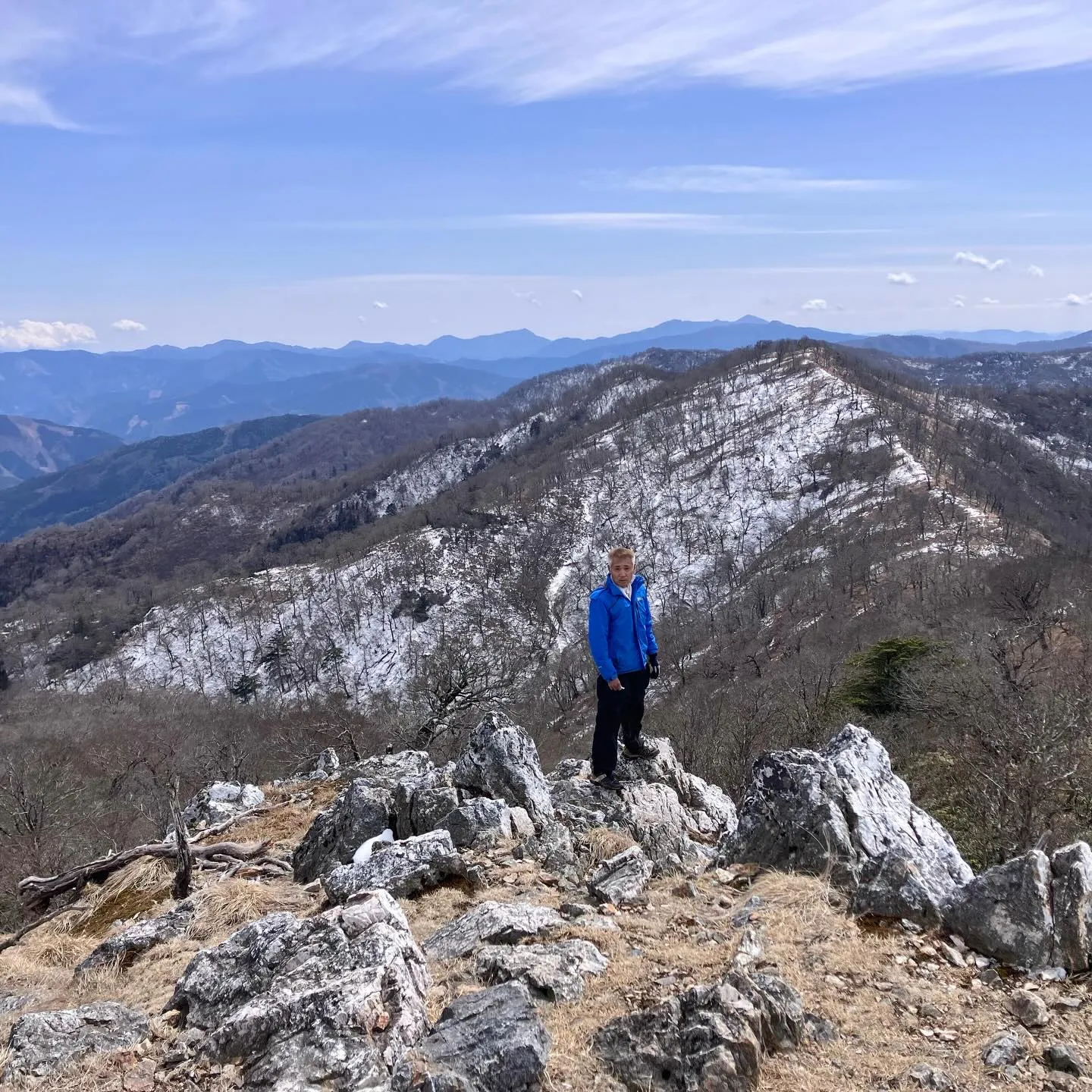 熊本県最高峰、そして九州脊梁の盟主として君臨する山、その魅力...