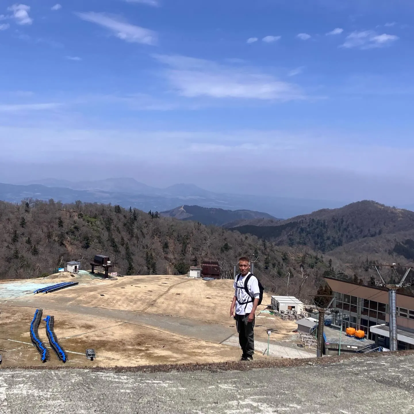 五ヶ瀬ハイランドスキー場は、九州最南端に位置する標高1,60...