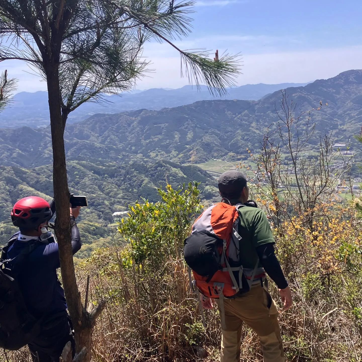 お2人を国東半島の津波戸山までご案内🚶‍➡️
