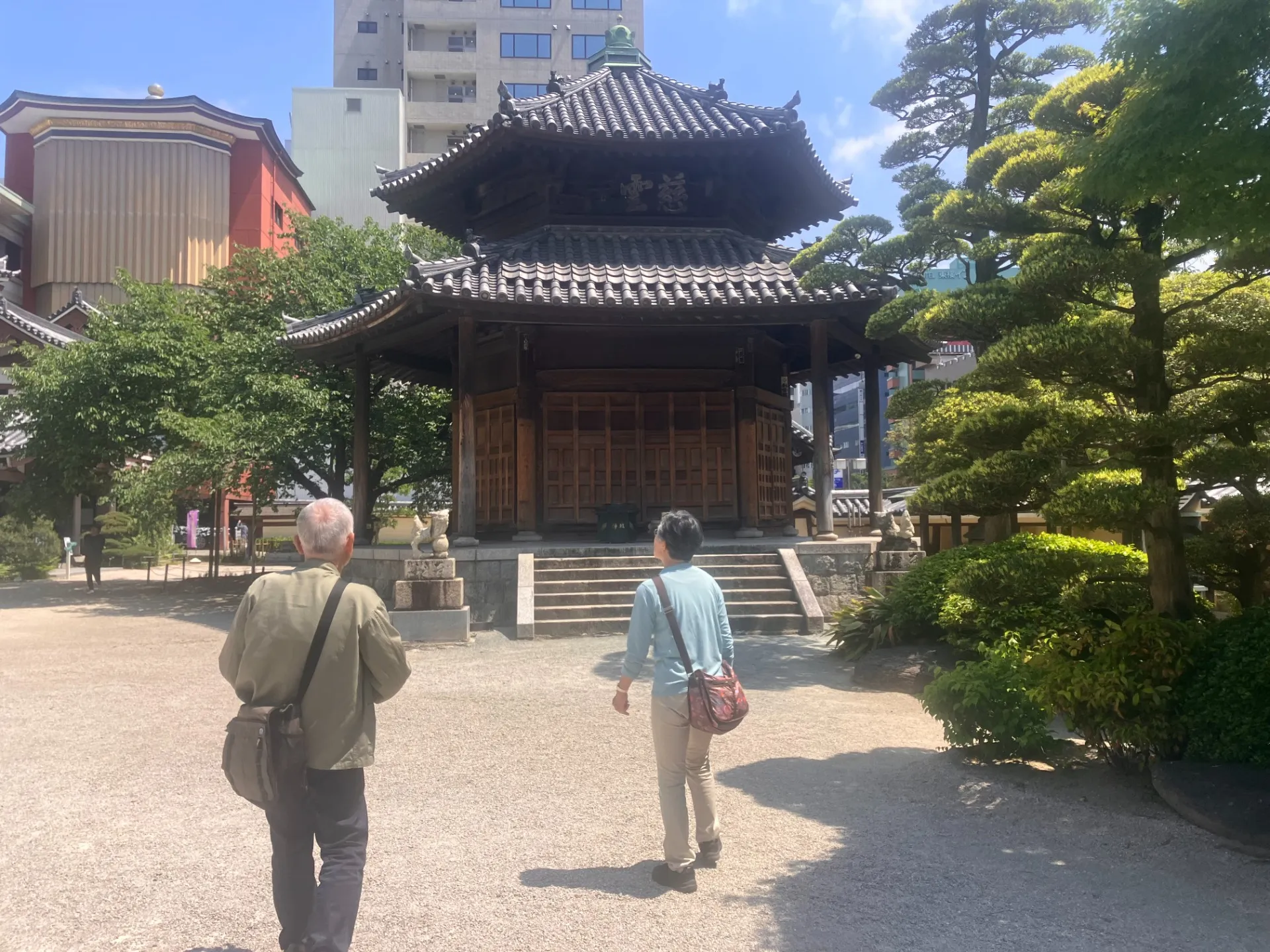 東長寺 六角堂