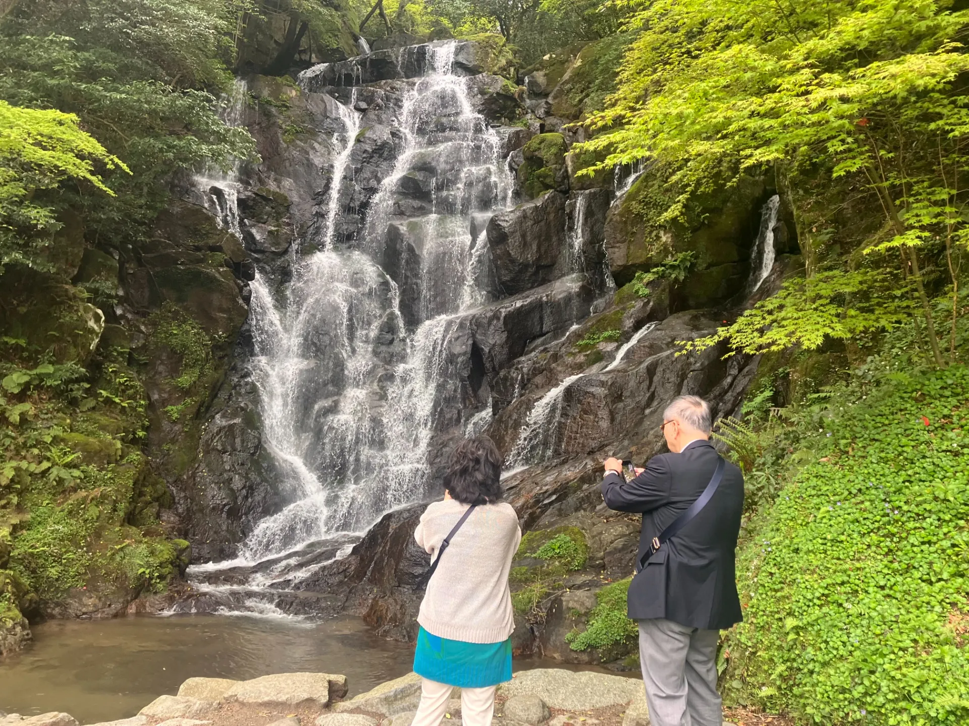 ご夫婦を糸島半島へご案内