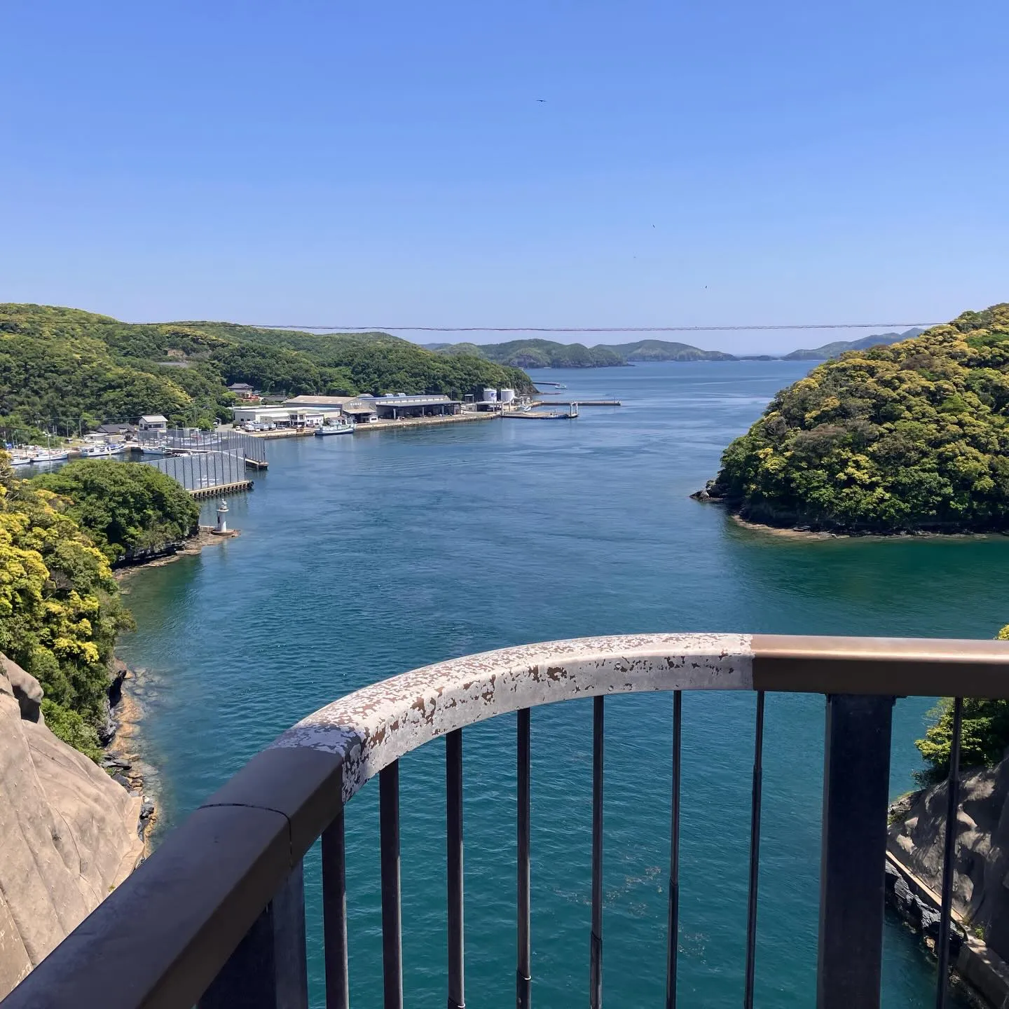 対馬の万関橋、その壮大なアーチから歴史を感じてみませんか🌉