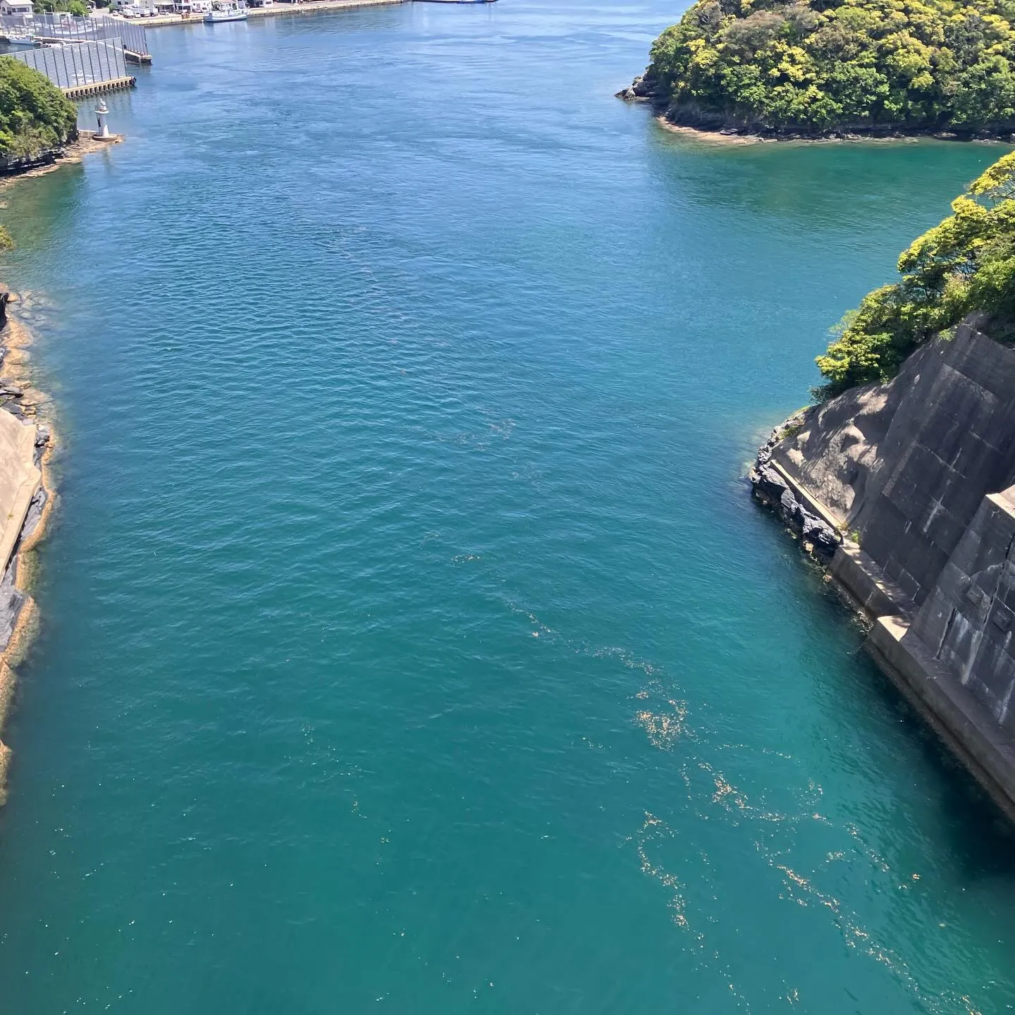 対馬の万関橋、その壮大なアーチから歴史を感じてみませんか🌉