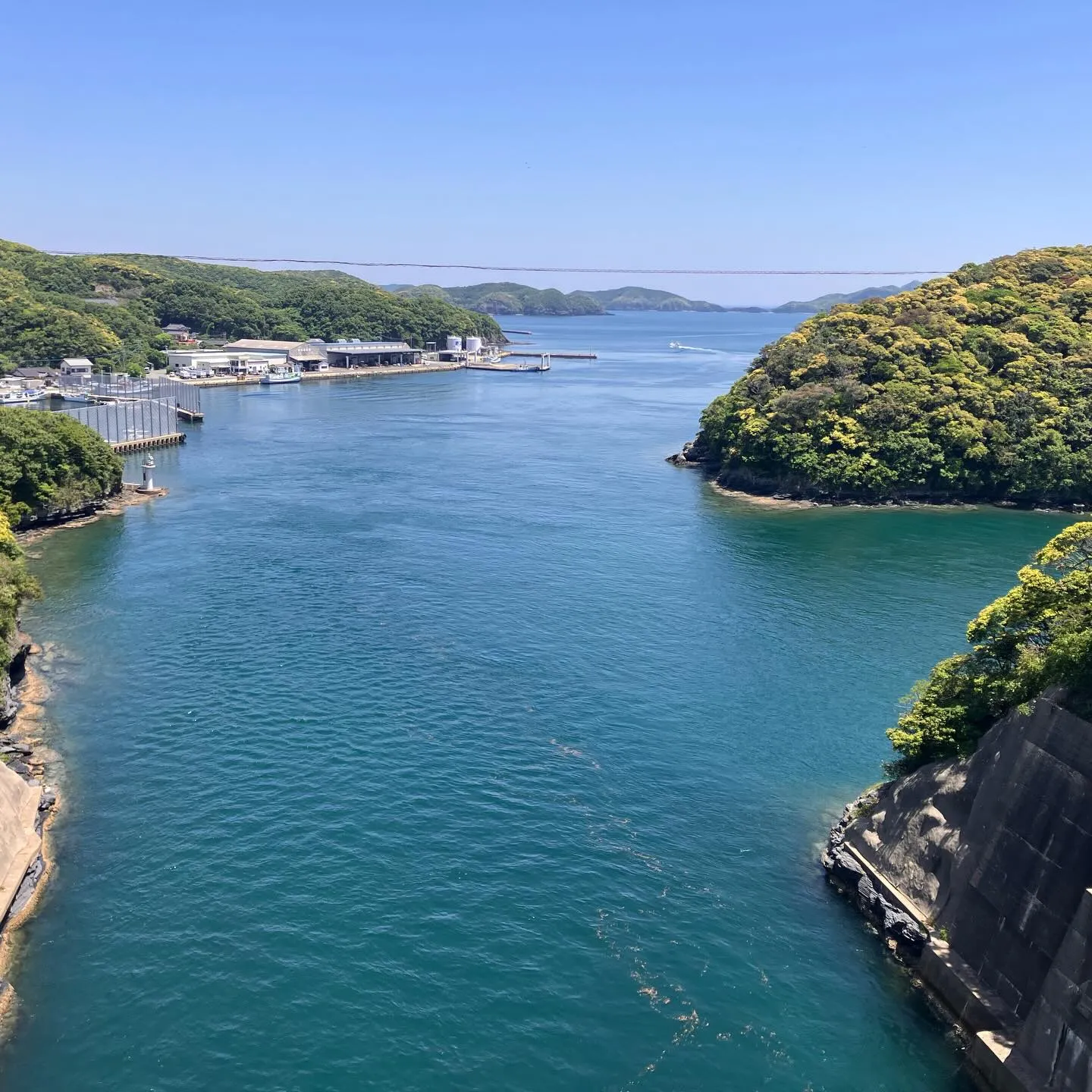 対馬の万関橋、その壮大なアーチから歴史を感じてみませんか🌉