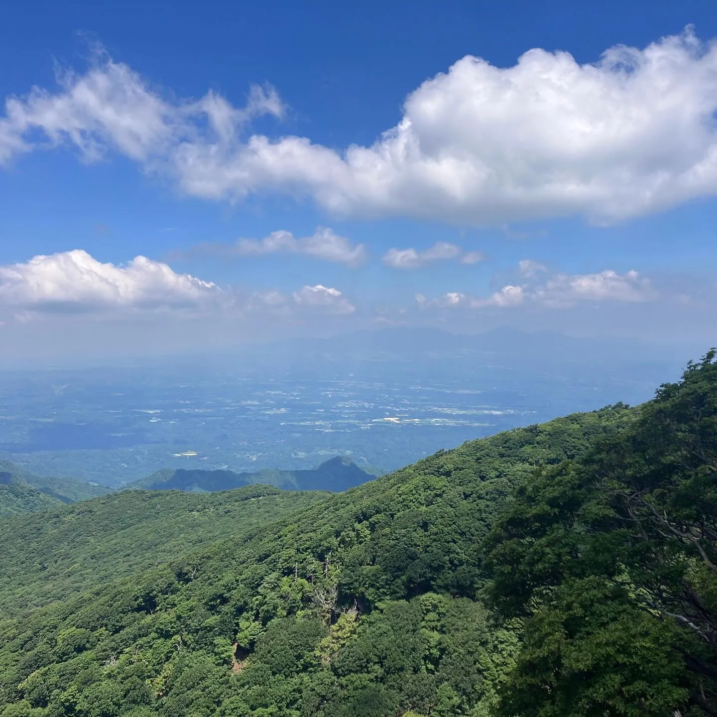 九州山地の盟主で日本百名山の祖母山