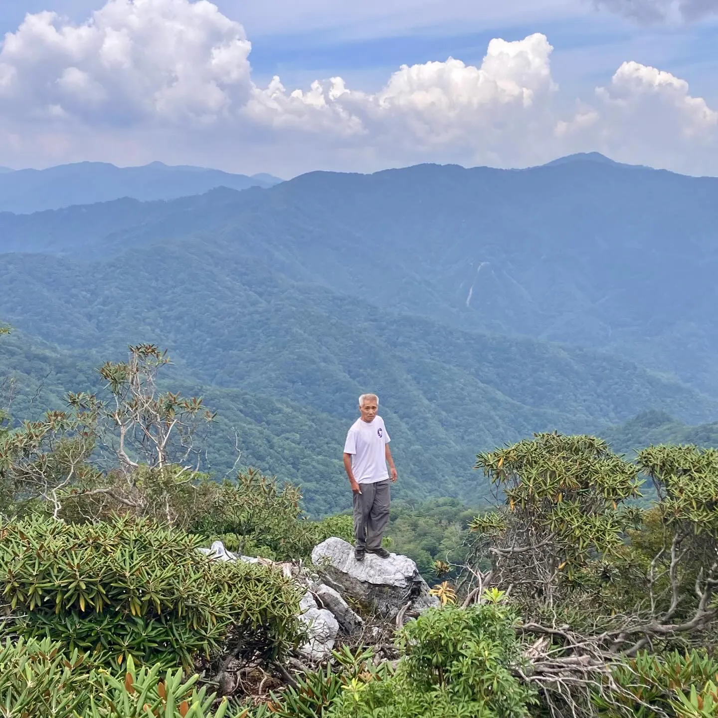 九州脊梁山地の名峰 扇山 1,662m⛰️