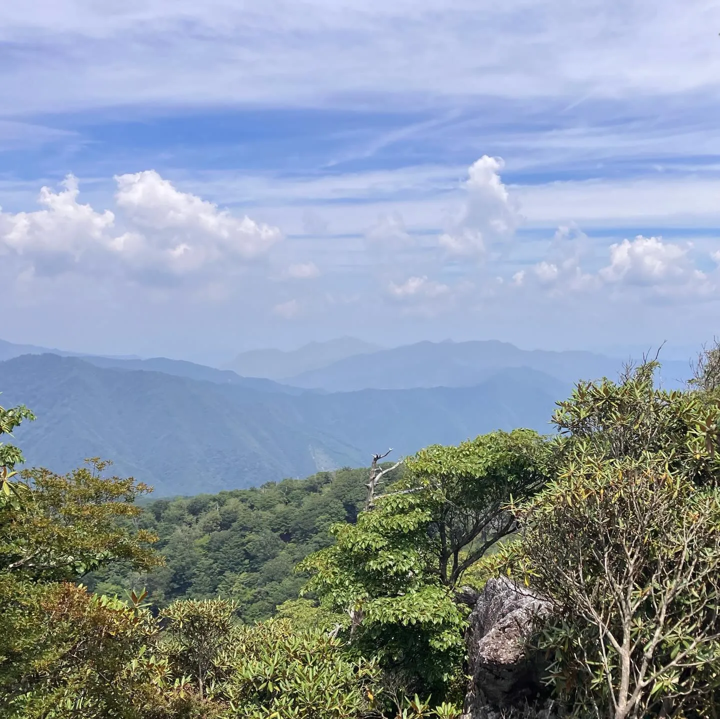 九州脊梁山地の名峰 扇山 1,662m⛰️