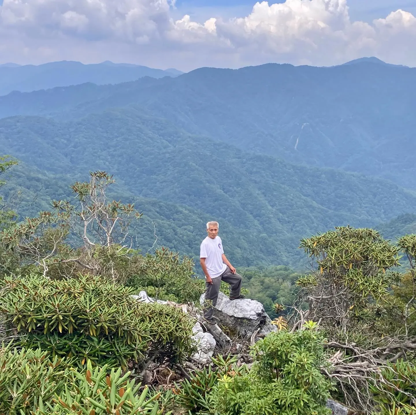 九州脊梁山地の名峰 扇山 1,662m⛰️
