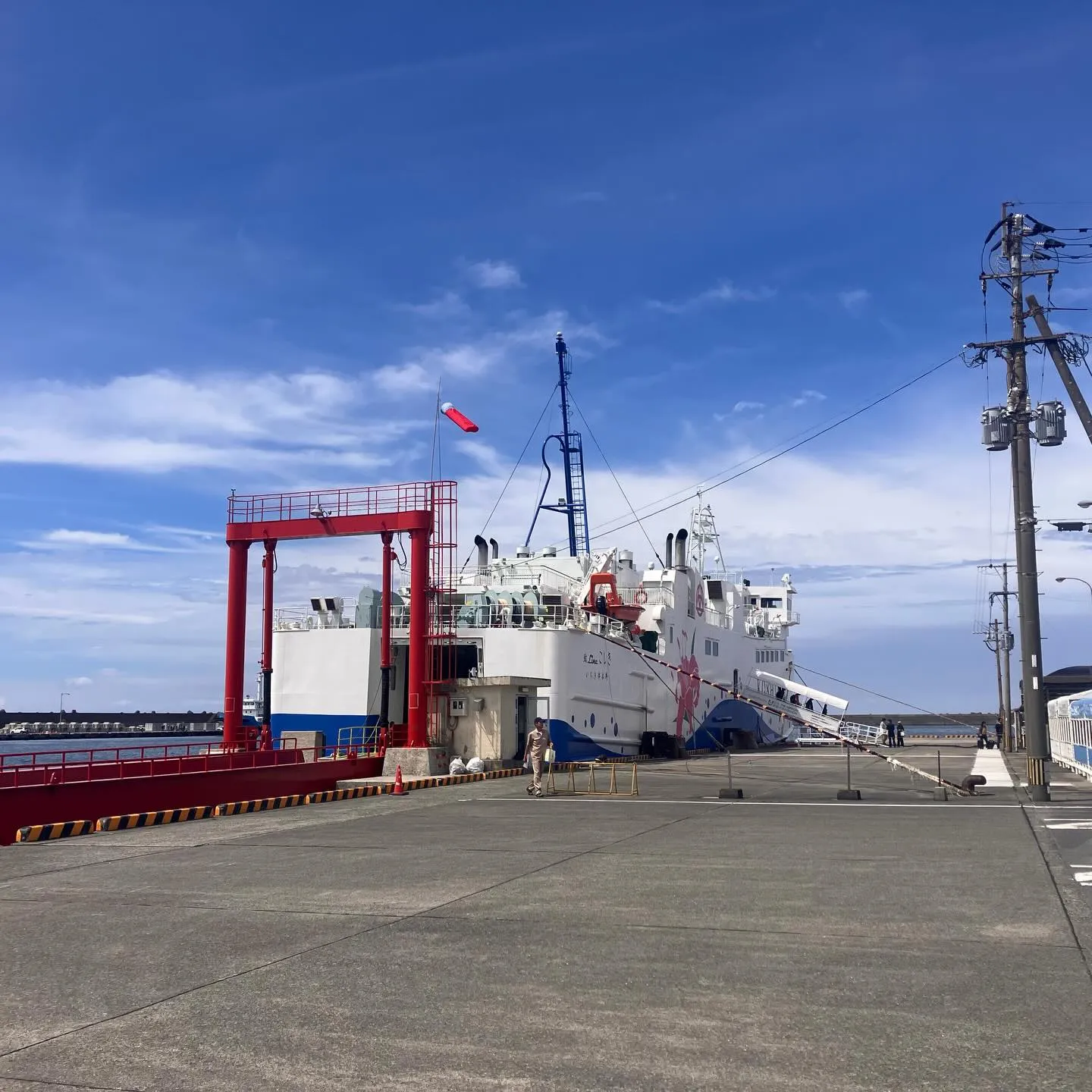 鹿児島県の国境の島 甑島、串木野新港からフェリーで🛳️