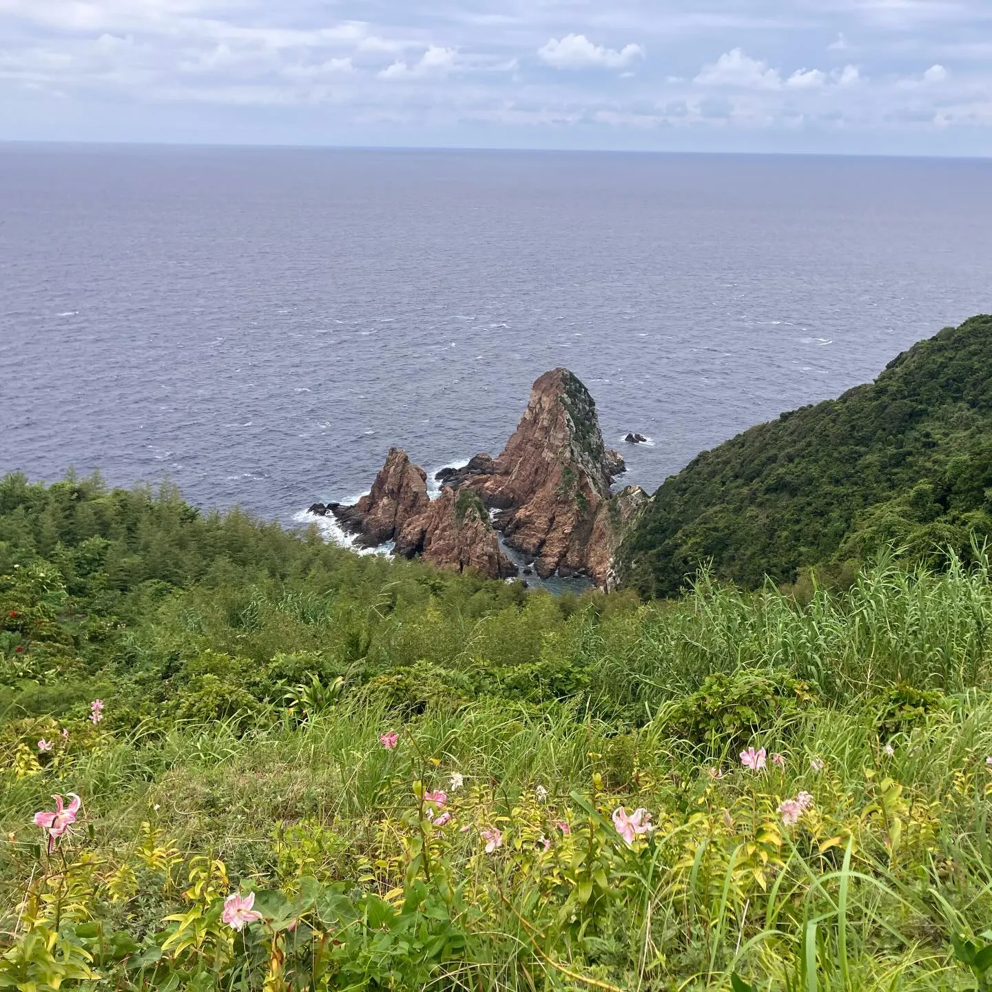 甑島の南端、釣掛崎灯台灯台✨