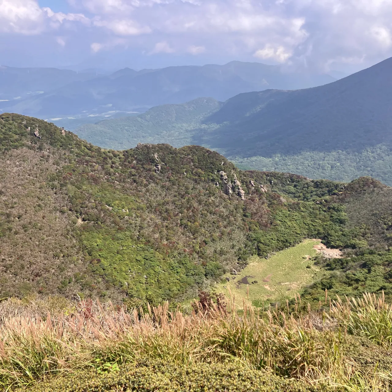 くじゅうの三俣山お鉢周回を団体で✨