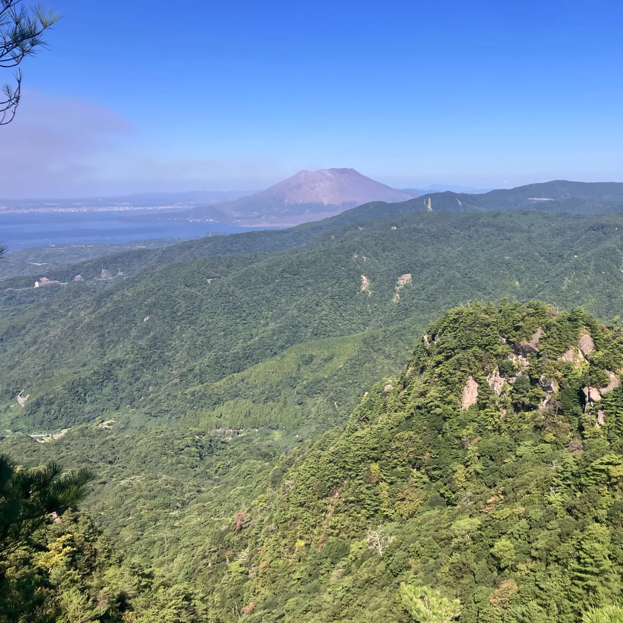 鹿児島県の大隅半島に聳える刀剣山⚔️