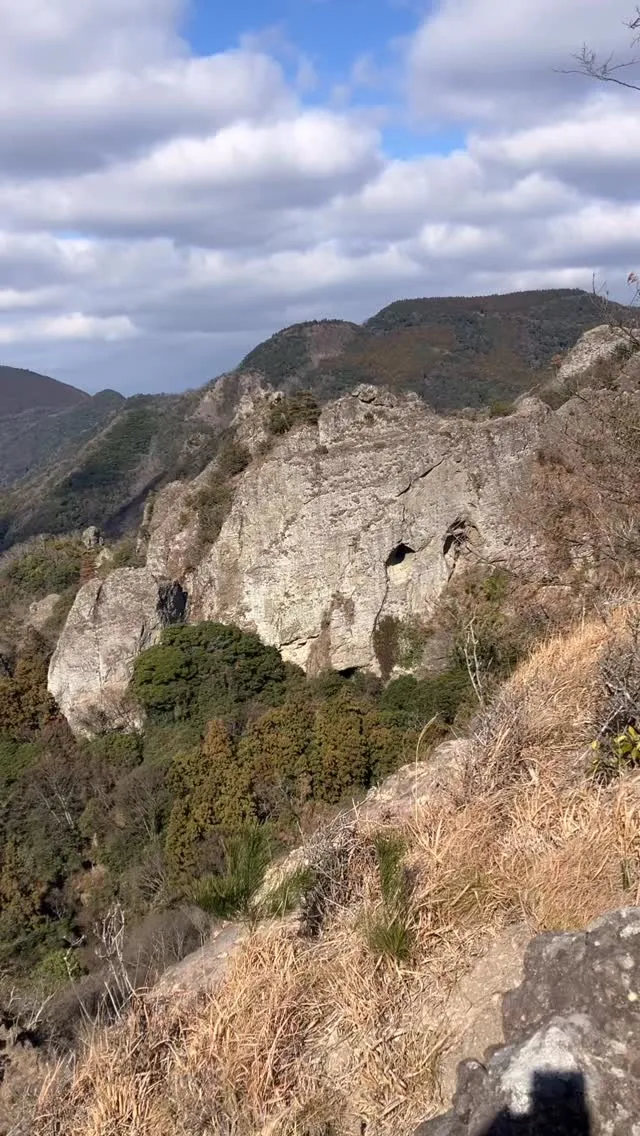 国東半島の鬼城👹から登山ルートを外れた素晴らしい岩尾根の絶景...