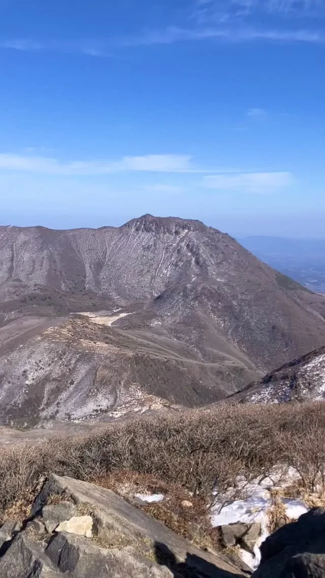 【動画】九州本土で1番高い所 中岳山頂 1,791mから✌️